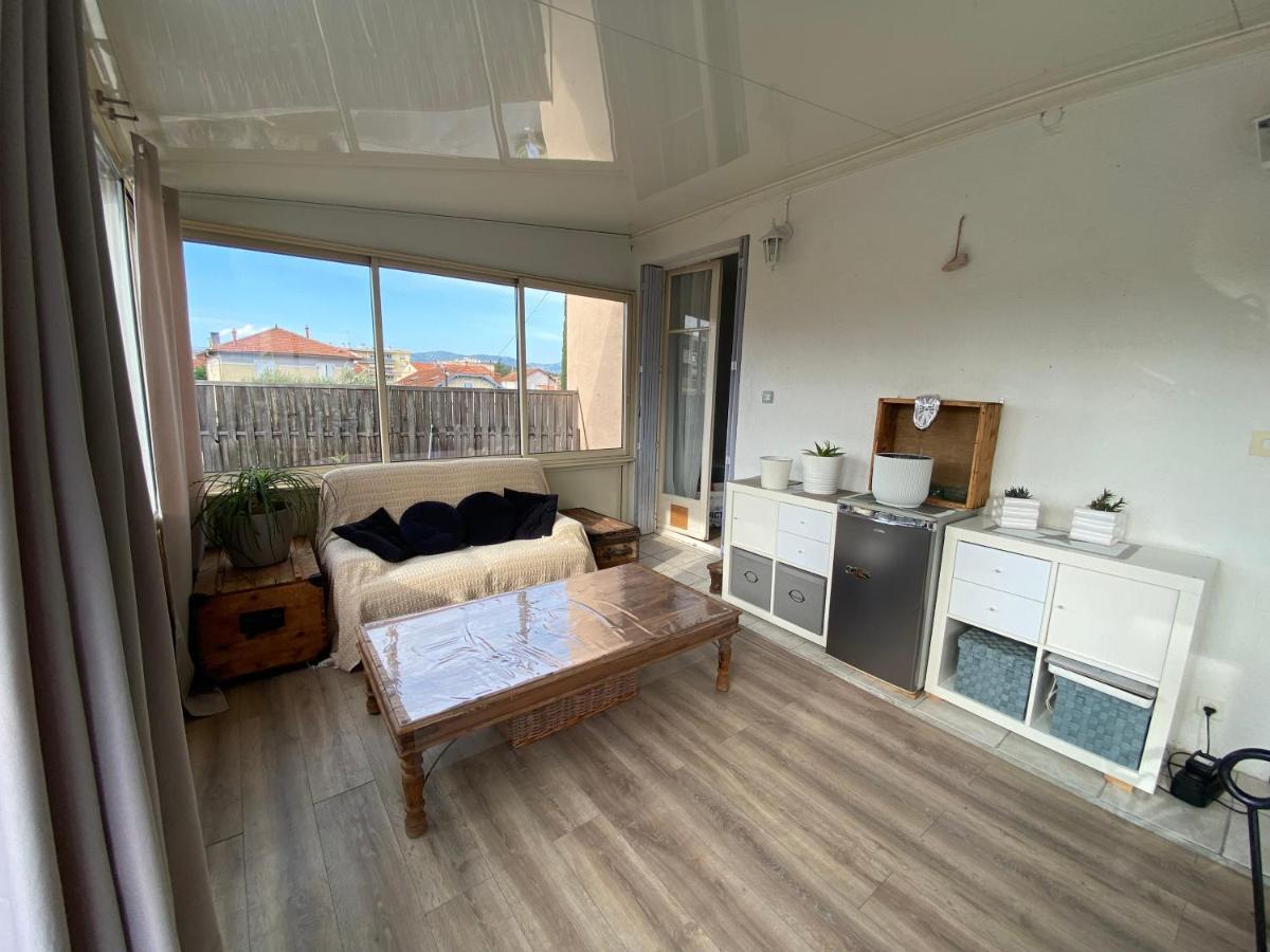 Le Lola Charment T3 A 10 Minutes A Pied De La Plage. La Seyne-sur-Mer Exterior foto
